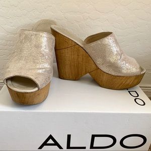 ❤️ Aldo Wedges